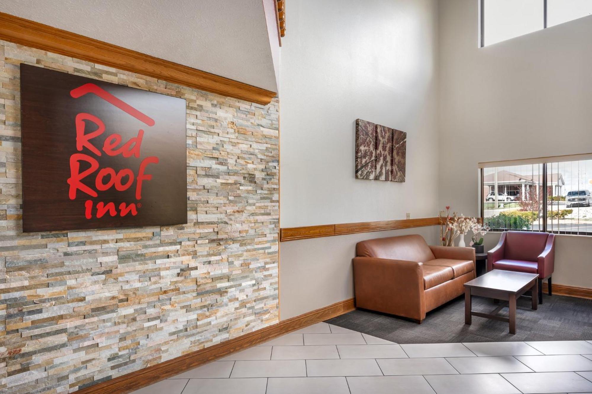 Red Roof Inn Greencastle South - Cloverdale Exterior photo
